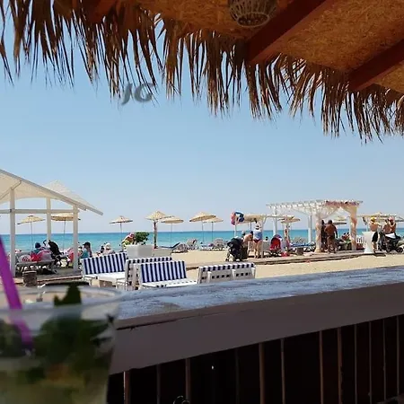 двухкомнатные в жилом комплексе Caesar Blue Helena G2 Apartman *