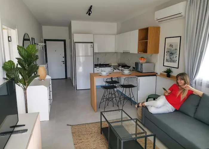 двухкомнатные в жилом комплексе Caesar Blue Helena G2