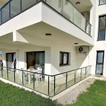 двухкомнатные в жилом комплексе Caesar Blue Helena G2 Apartment