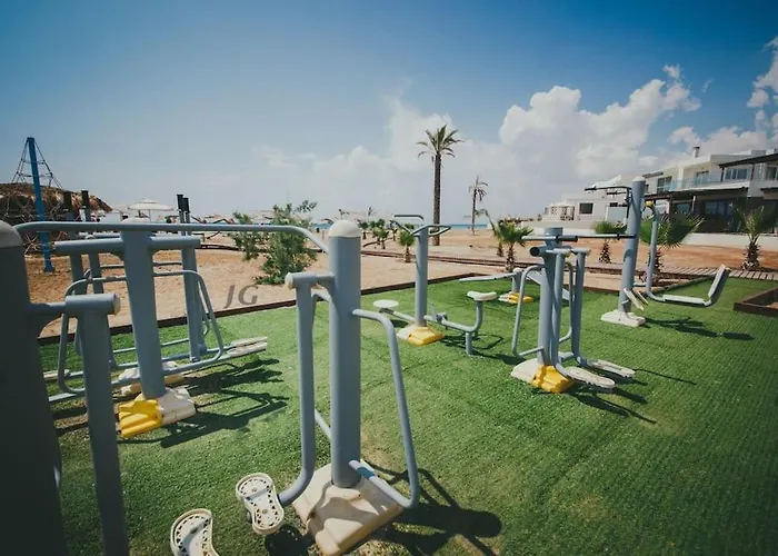 двухкомнатные в жилом комплексе Caesar Blue Helena G2 *